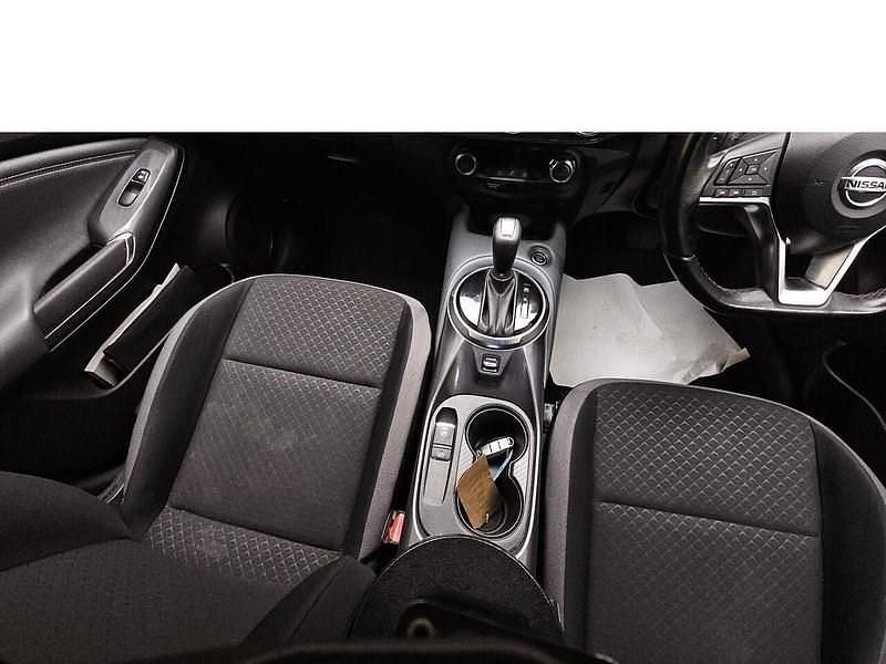 Used Nissan Juke N-Connecta 2022 White SUV