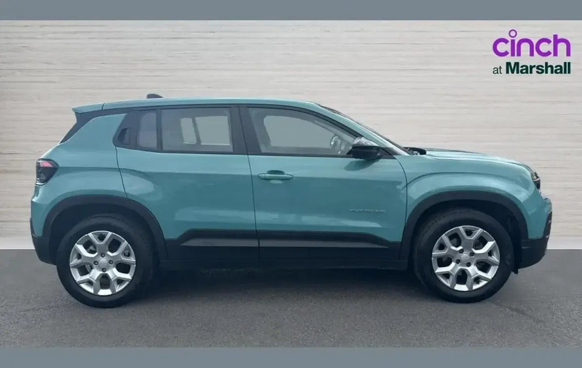 Used Jeep Avenger Altitude 100 HP (73 kW) 2025 Blue SUV