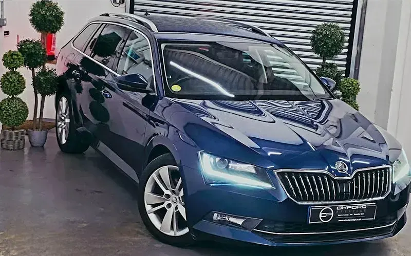 Usado Skoda Superb SE L Executive 190 CV (139 kW) 2018 Familiar