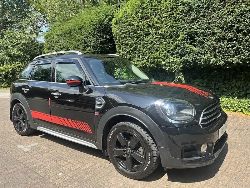 Black Used 2019 Mini Cooper Countryman Classic SUV | £8,481 (Super price) - Image 1/4