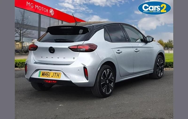 Second-hand Vauxhall Corsa-e 100 kW (136 CP) 2024 Gri Hatchback