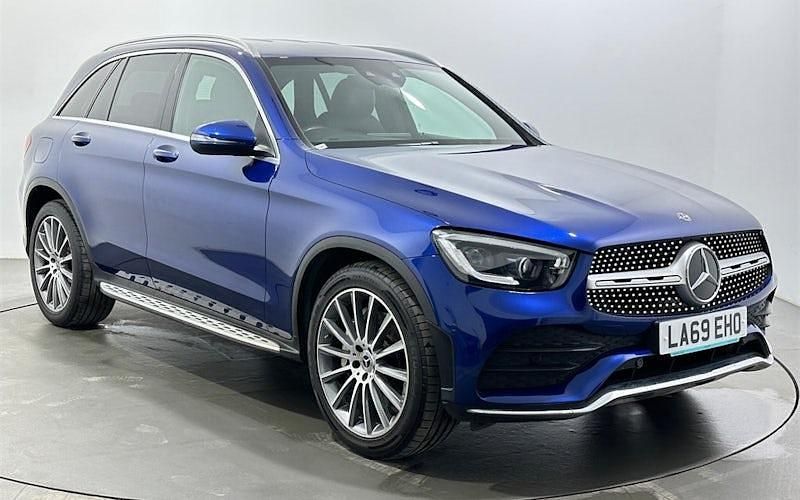 Second-hand Mercedes GLC220 AMG Line Premium 194 CP (142 kW) 2022 Break