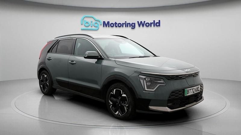 Used Kia e-Niro 2023 Green SUV