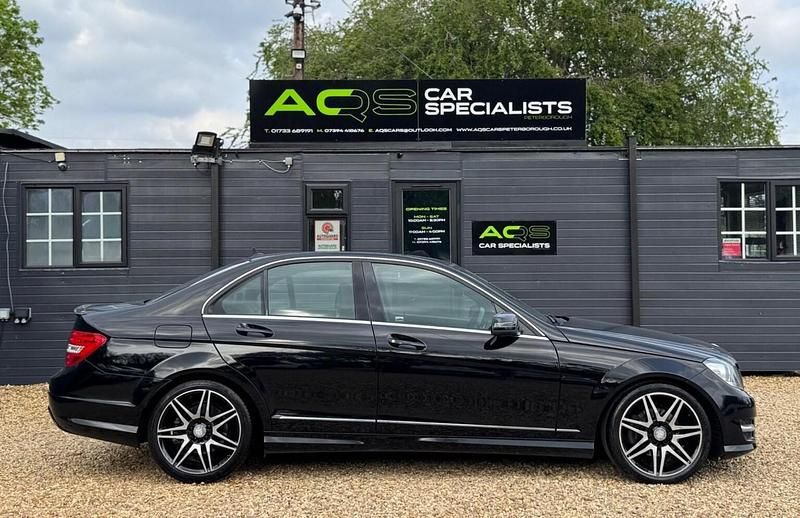 Used Mercedes C200 AMG 136 HP (100 kW) 2012 Black Sedan