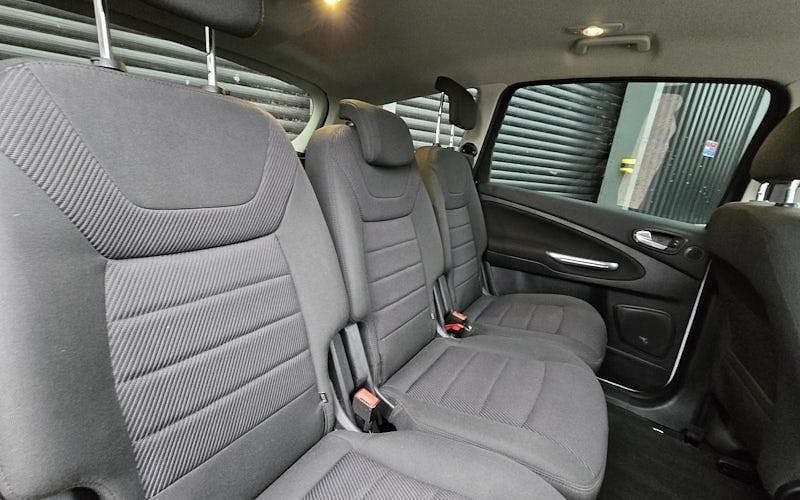 Used Ford S-MAX Titanium 163 HP (119 kW) 2014 White MPV