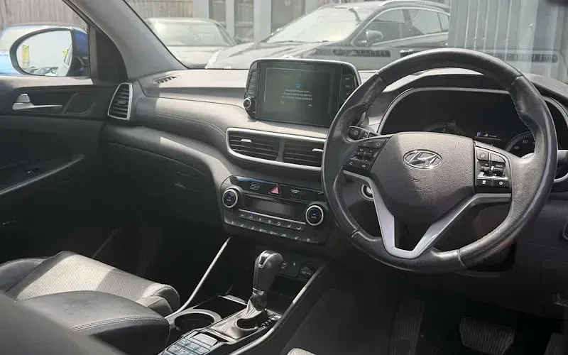 Used Hyundai Tucson Premium SE 185 HP (136 kW) 2019 Blue SUV