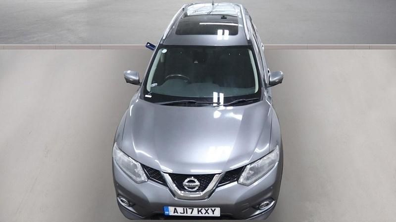 Used Nissan X-Trail N-Vision 163 HP (119 kW) 2017 Grey SUV