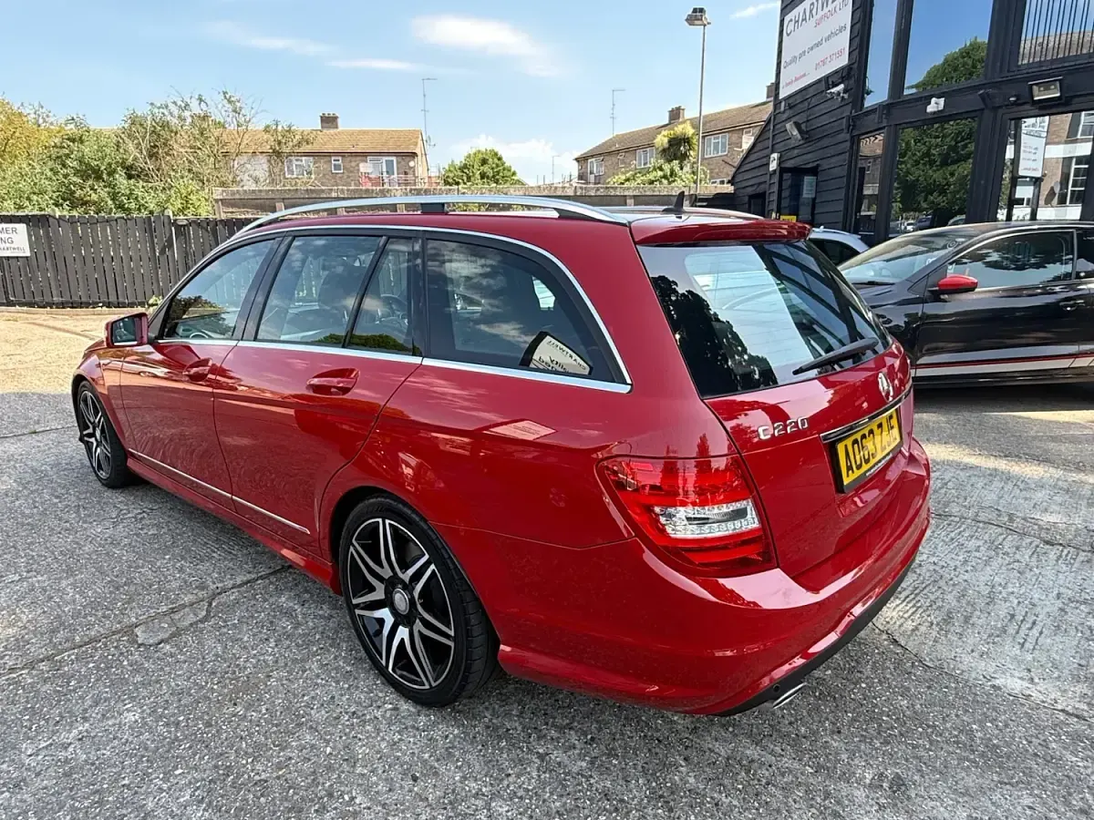 Used Mercedes C220 AMG 2014 Red Estate