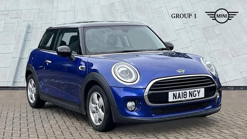 Blue Used 2018 Mini Cooper Hatch Hatchback | £12,650 (Fair price) - Image 1/4
