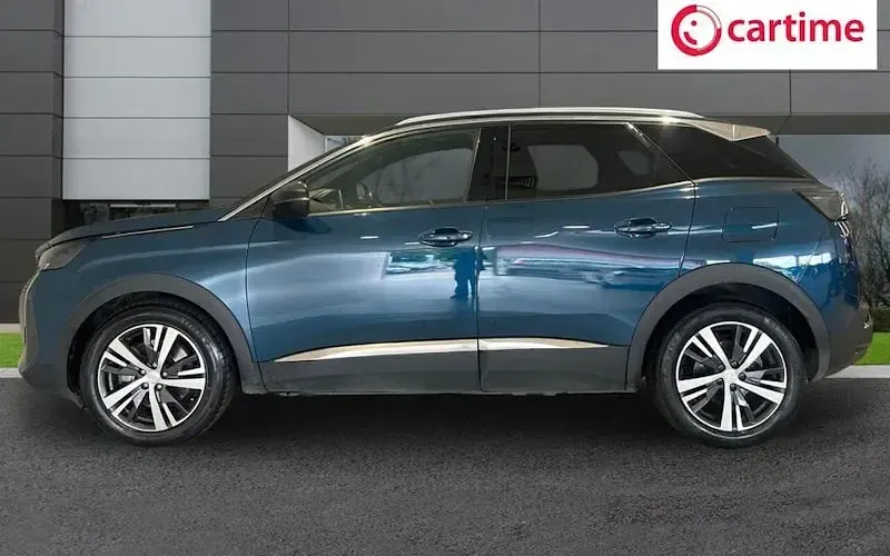 Used Peugeot 3008 Allure 300 HP (220 kW) 2024 Blue SUV