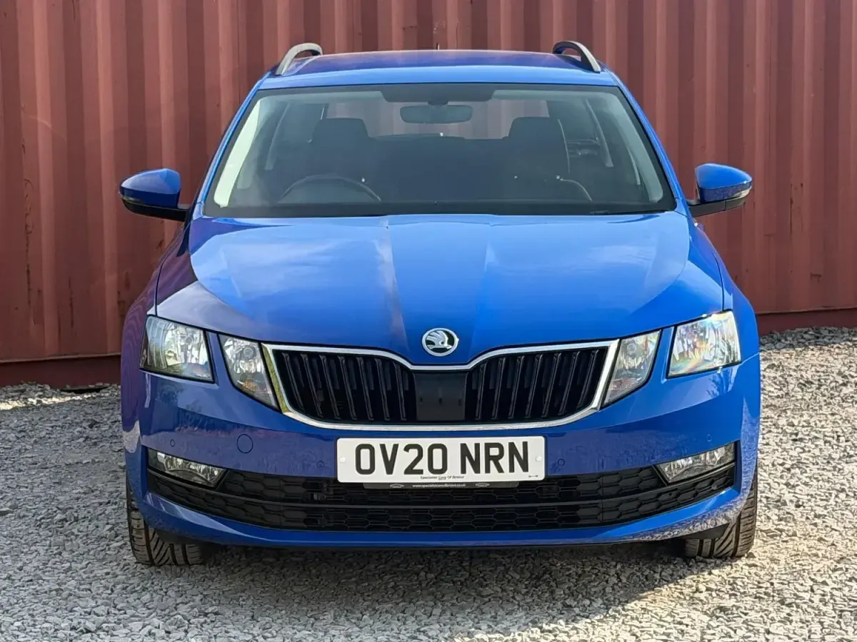 Used Skoda Octavia SE Technology 150 HP (110 kW) 2020 Blue Estate