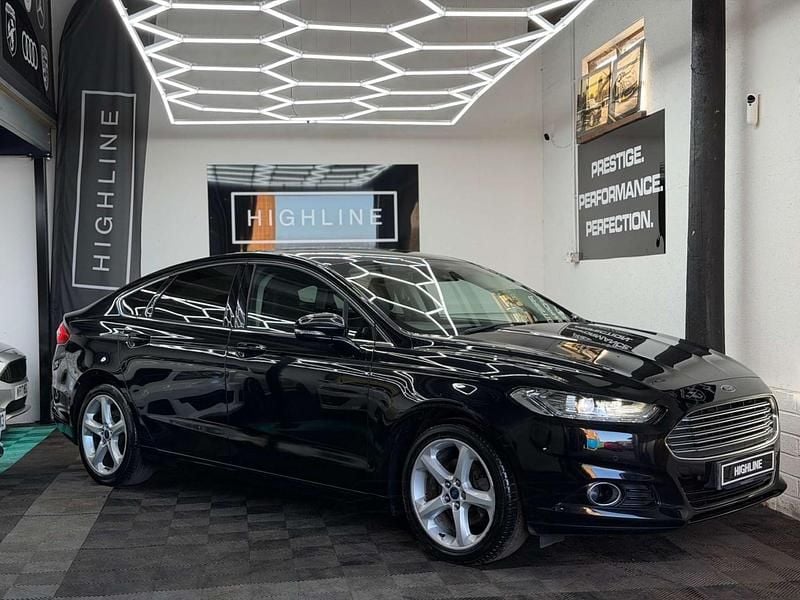 Used Ford Mondeo Titanium 210 HP (154 kW) 2018 Black Hatchback