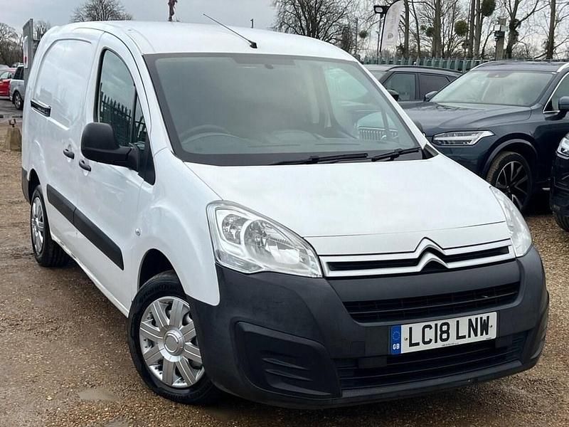 White Used 2018 Citroën Berlingo MPV | £7,499 (Super price) - Image 1/4