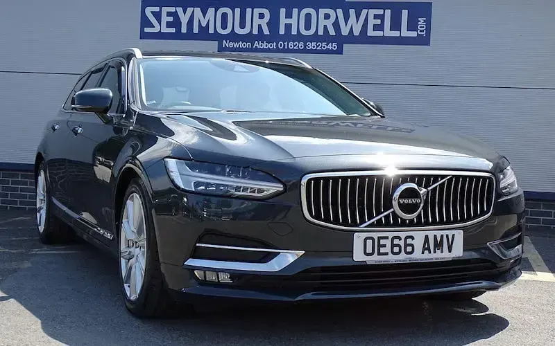Used Volvo V90 Inscription 190 HP (139 kW) 2019 Estate