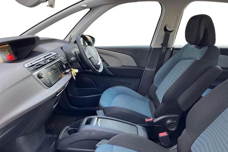 Used Citroën C4 Picasso Feel 131 HP (96 kW) 2017 Polar white MPV