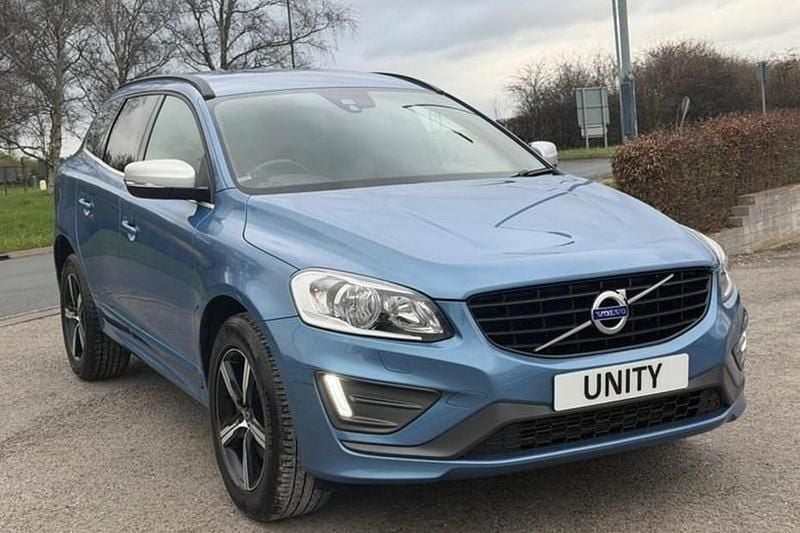 Used Volvo XC60 R-Design 190 HP (139 kW) 2017 Blue SUV