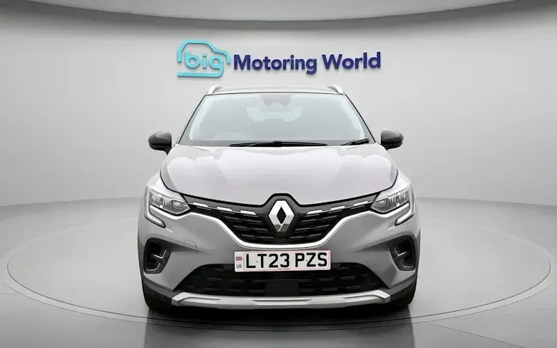 Second-hand Renault Captur Techno 143 CP (105 kW) 2024 SUV
