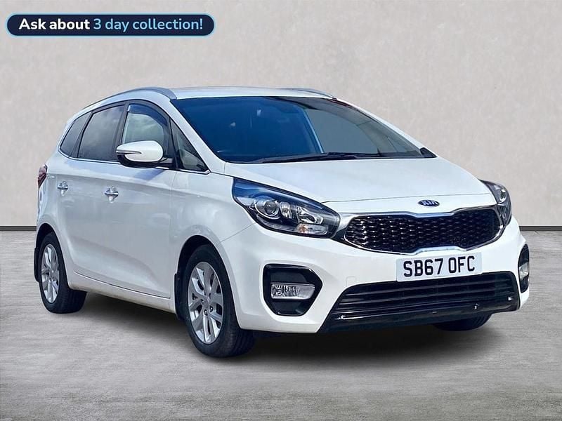 Used Kia Carens 2017 White MPV