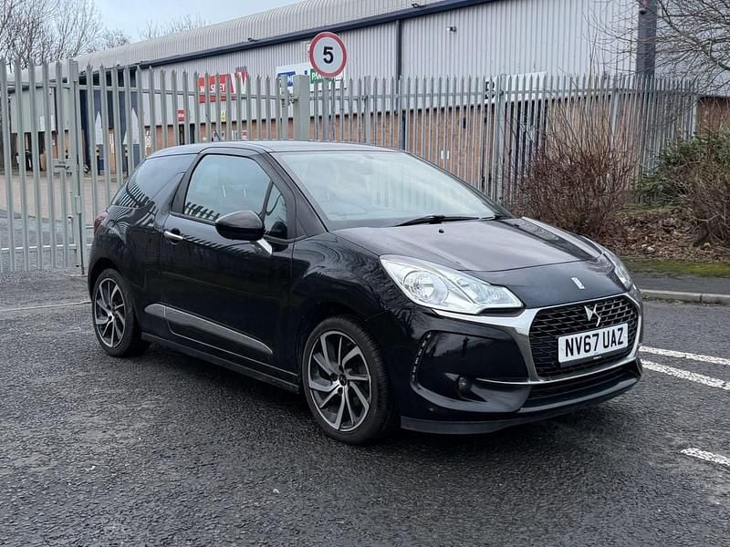 Used DS Automobiles DS3 Connected Chic 82 HP (60 kW) 2018 Black Hatchback