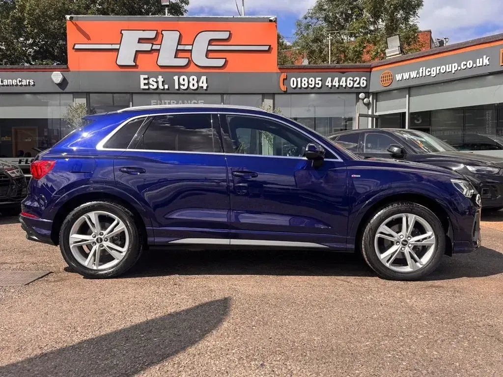Used Audi Q3 S-Line 150 HP (110 kW) 2021 Blue SUV