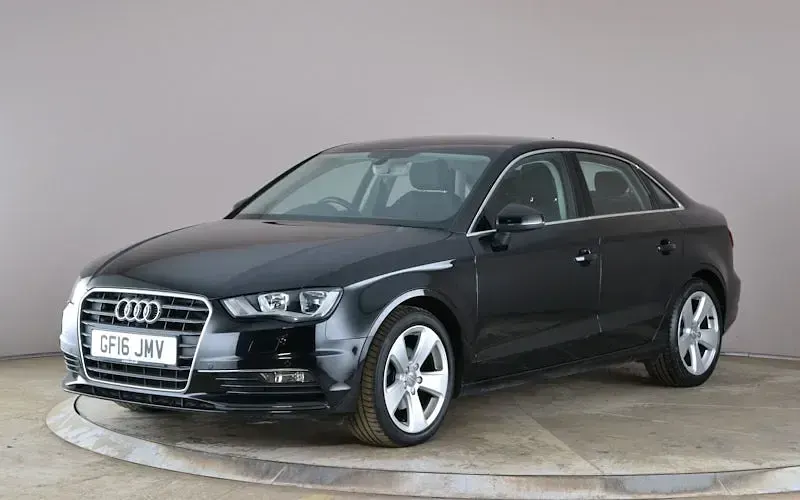 Usado Audi A3 Sport 150 HP (110 kW) 2016 Sedan