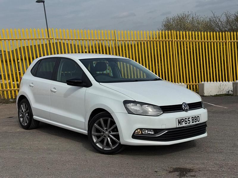 Used VW Polo Design 2015 White Hatchback