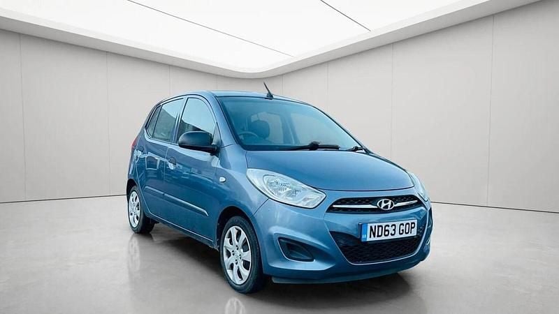 Used Hyundai i10 Classic 85 HP (62 kW) 2013 Blue Hatchback