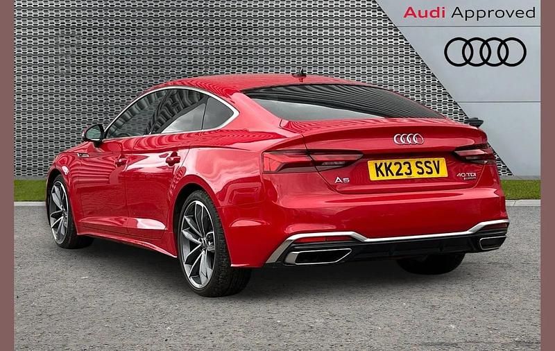Used Audi A5 Sportback S-Line 200 HP (147 kW) 2023 Red Hatchback