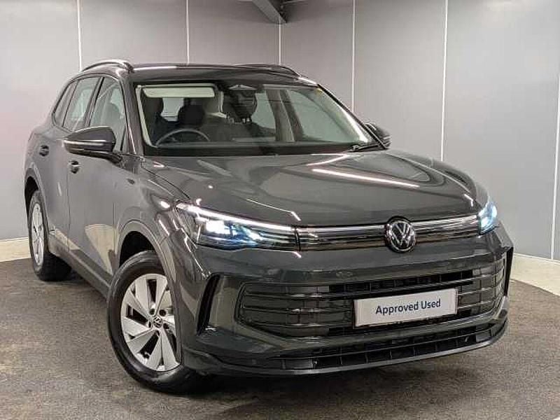 Used 2024 VW Tiguan SUV | £25,495 (Super price) - Image 1/4