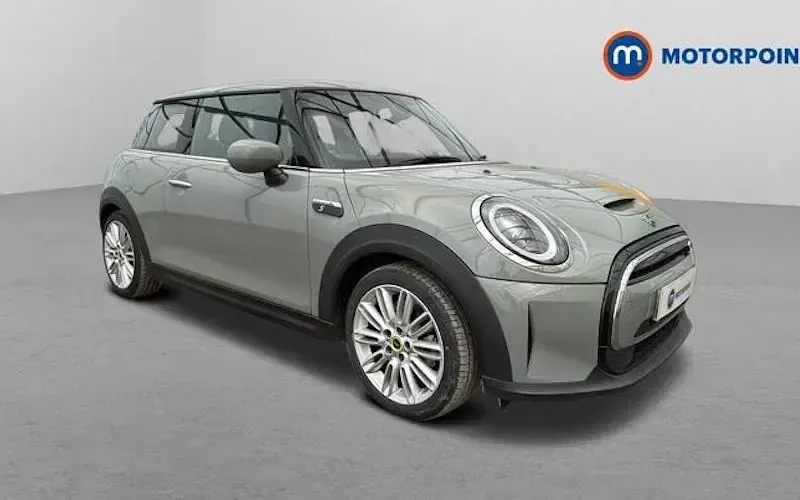 Used Mini Cooper Level 2 135 kW (184 HP) 2022 Hatchback
