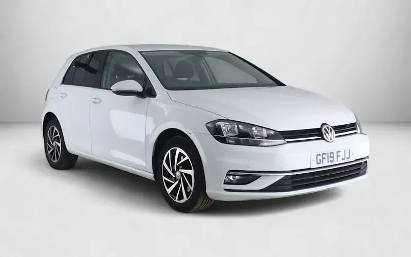 Used VW Golf VII Match 116 HP (85 kW) 2019 Hatchback