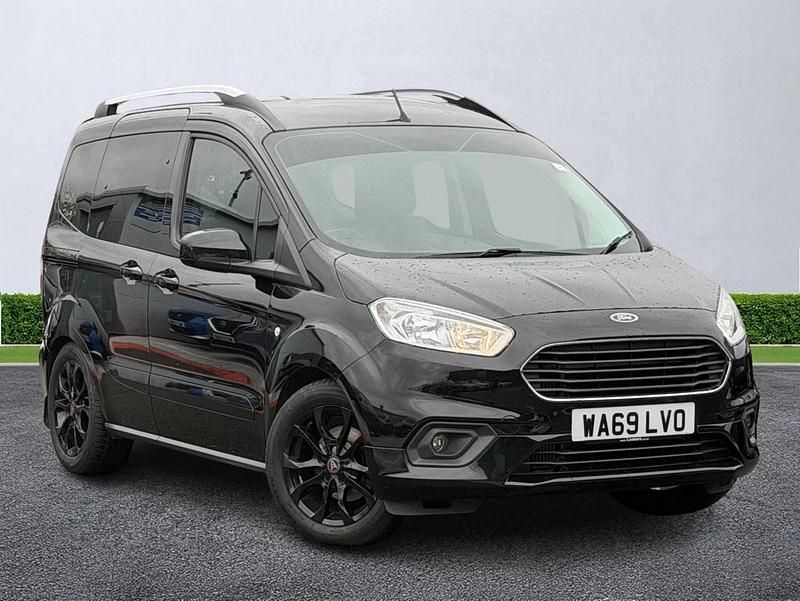 Black Used 2019 Ford Tourneo Courier Titanium MPV | £10,195 (Fair price) - Image 1/4