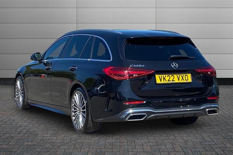 Second-hand Mercedes C220 AMG Line Premium 200 CP (147 kW) 2022 Negru Break