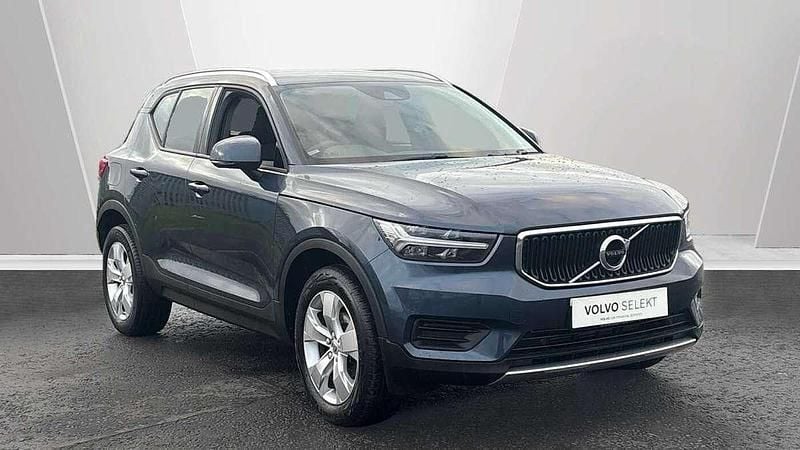 Blue Used 2022 Volvo XC40 Momentum SUV | £22,495 (Fair price) - Image 1/3