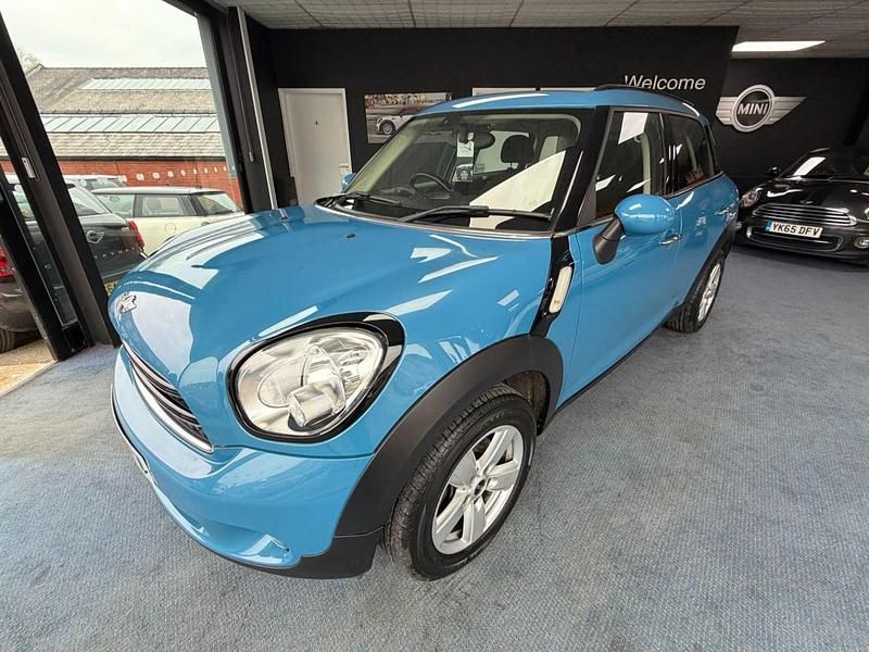 Used Mini Cooper 122 HP (89 kW) 2016 Blue Hatchback
