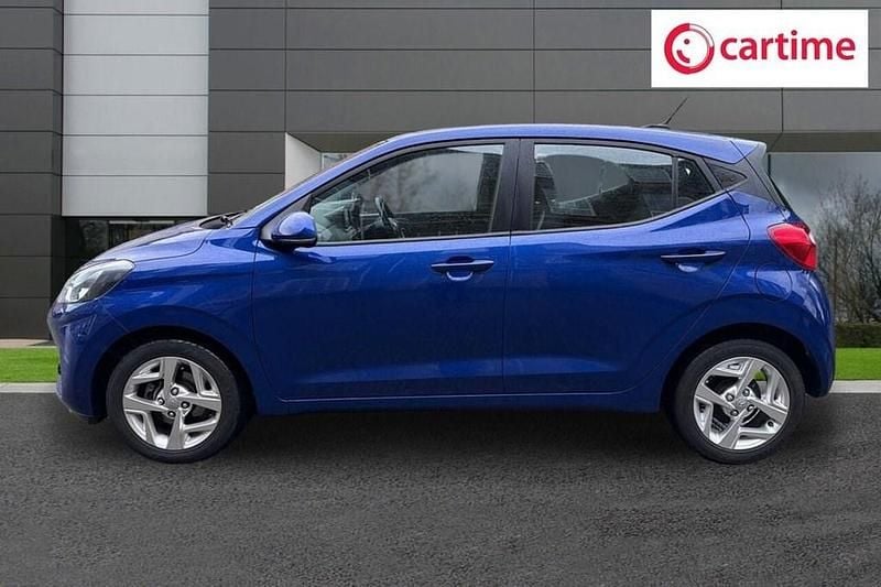 Used Hyundai i10 SE 84 HP (61 kW) 2021 Blue Hatchback