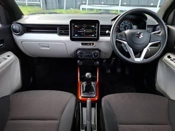 Used Suzuki Ignis SZ-T 90 HP (66 kW) 2019 Orange SUV
