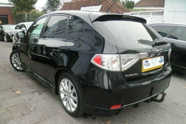 Begagnad Subaru Impreza 2008 Halvkombi