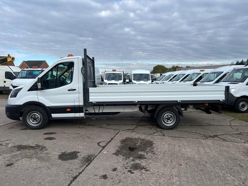 Used Ford Transit 130 HP (95 kW) 2020 White MPV