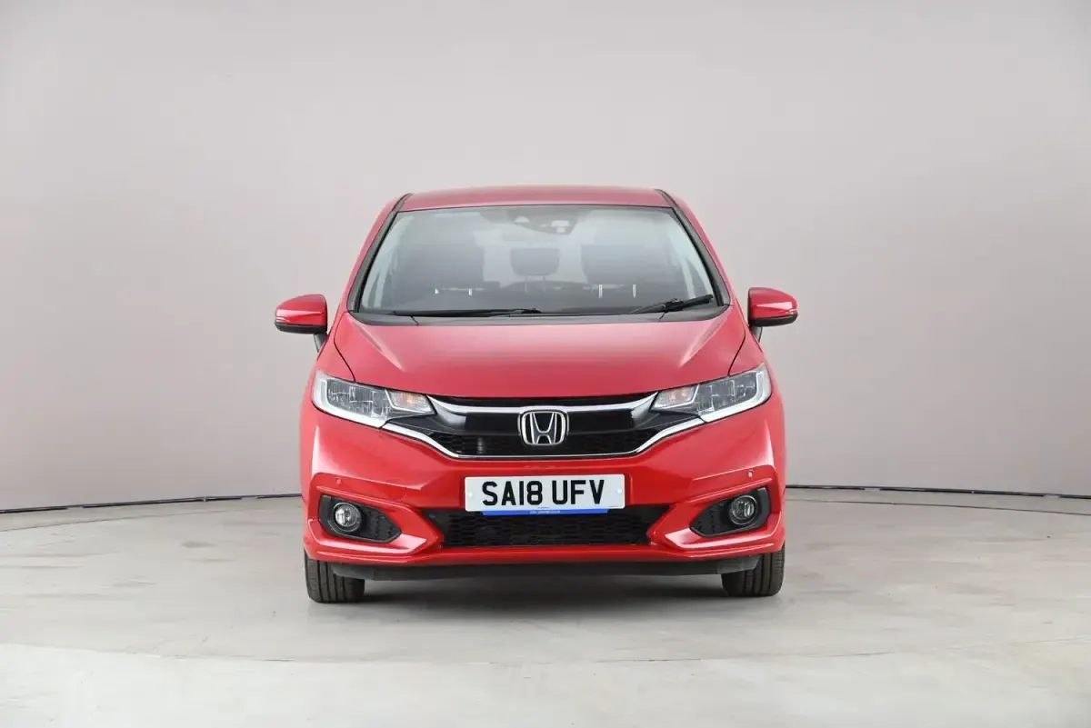 Begagnad Honda Jazz EX 102 HK (75 kW) 2018 Röd Halvkombi