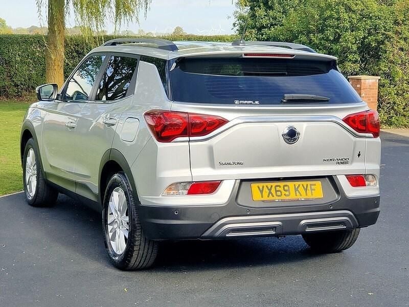 Used Ssangyong (KGM) Korando 136 HP (100 kW) 2019 Silver Estate