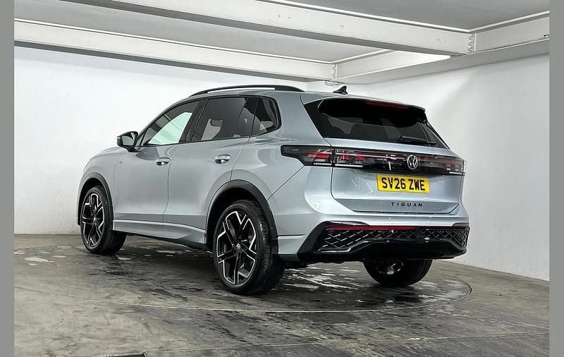 New VW Tiguan R-line 147 HP (108 kW) 2026 Silver SUV