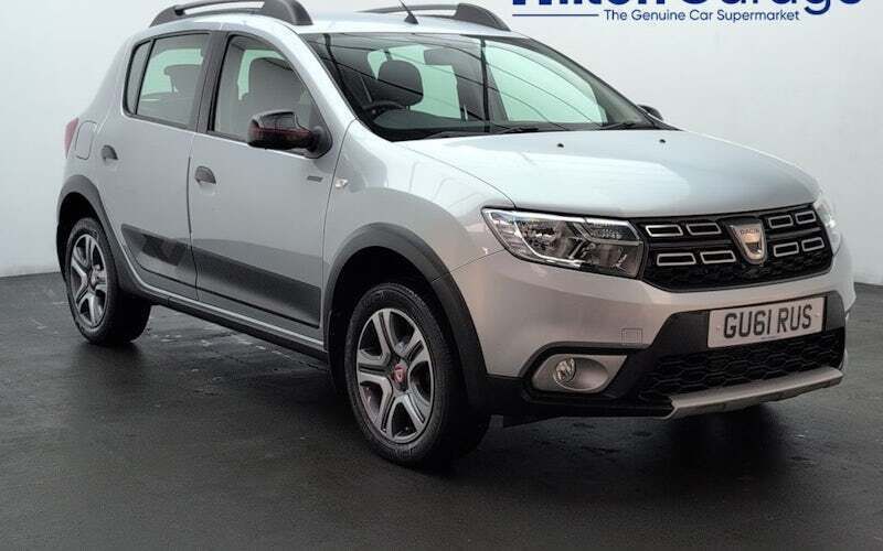 Used 2018 Dacia Sandero Stepway Hatchback | £8,400 (Fair price) - Image 1/4