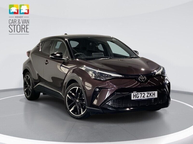 Deep amethyst bitone ( paint) Used 2023 Toyota C-HR Sport SUV | £22,499 (Good price) - Image 1/4