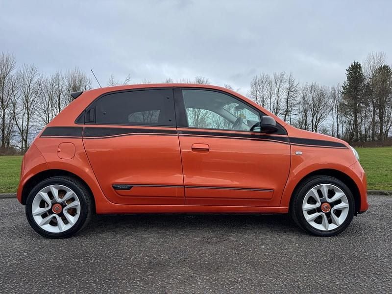 Used Renault Twingo Dynamique 2017 Orange Hatchback