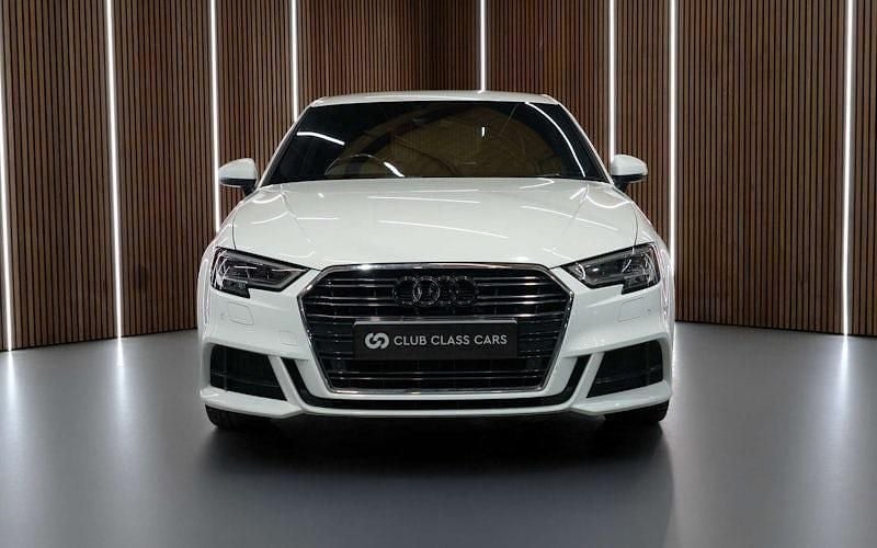 Used Audi A3 Sportback S-Line 150 HP (110 kW) 2016 White Hatchback