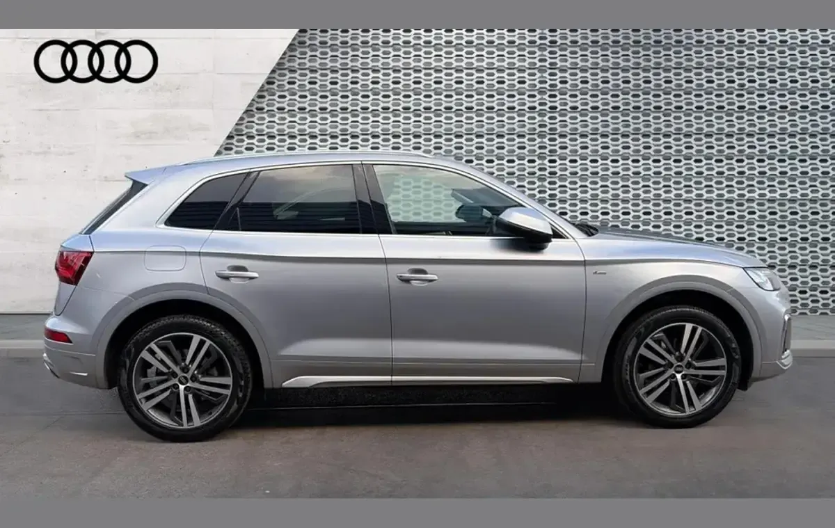 Used Audi Q5 S-Line 204 HP (150 kW) 2023 Silver SUV