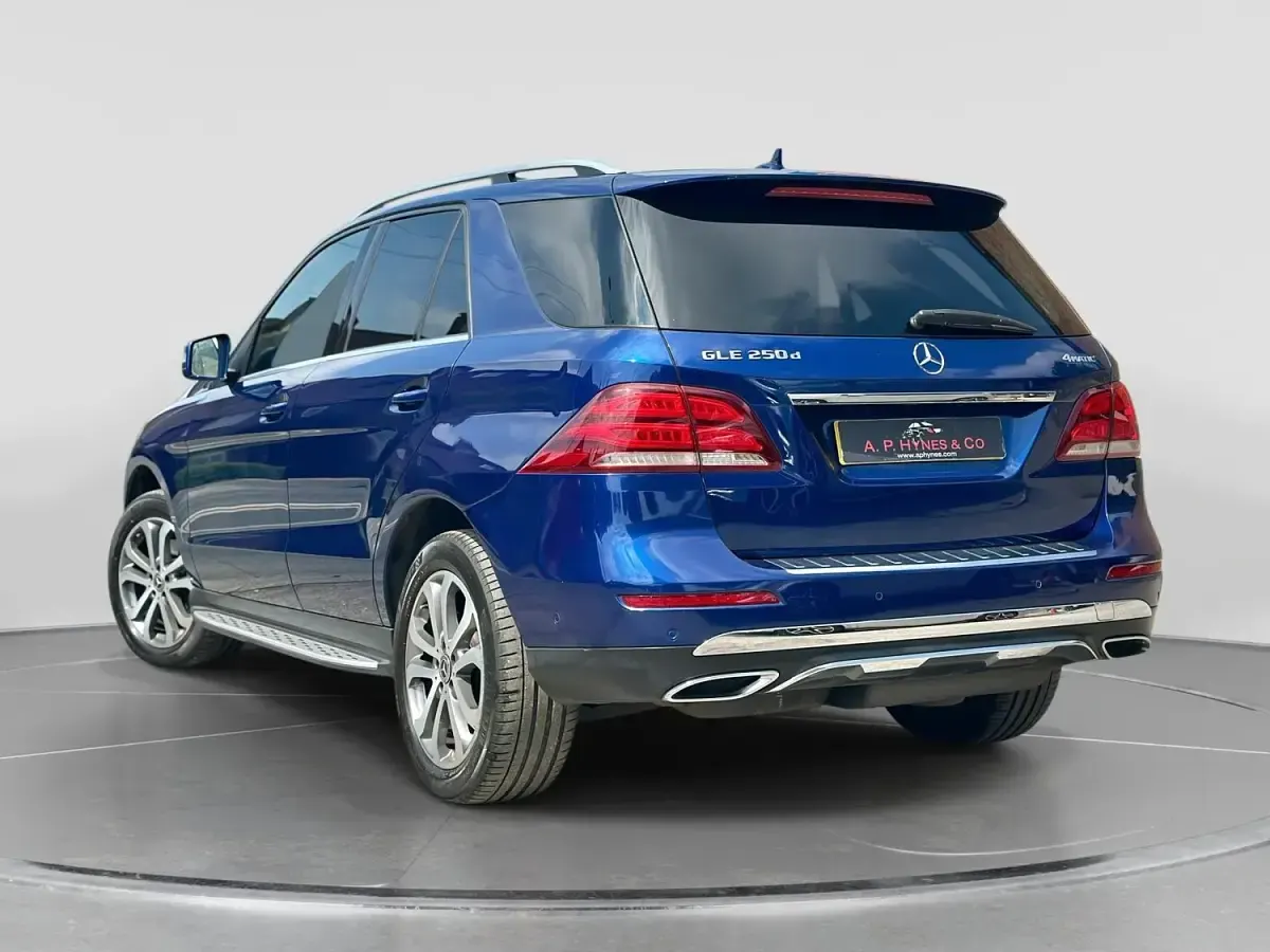 Used Mercedes GLE250 Premium 2018 Blue SUV