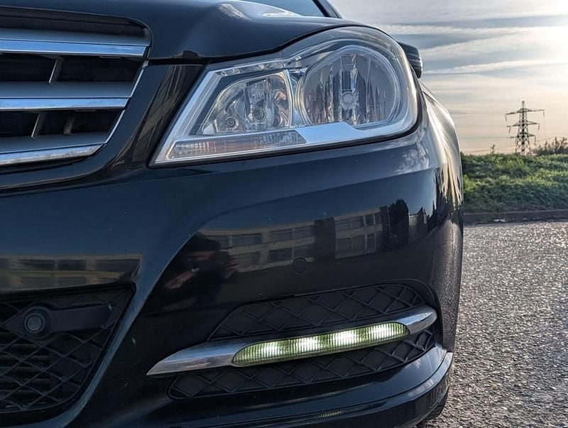 Used Mercedes C220 Executive 2012 Black Estate