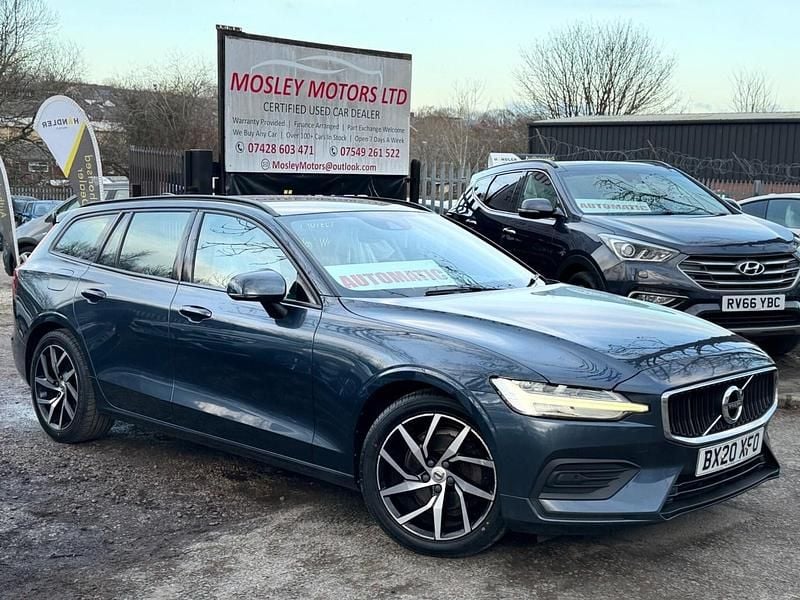 Used Volvo V60 Momentum 190 HP (139 kW) 2020 Blue Estate